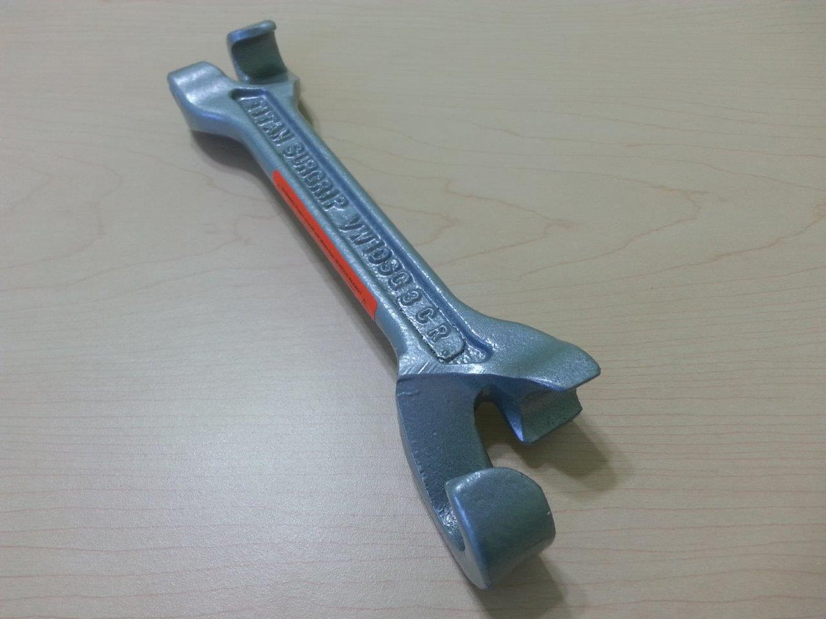 GEARENCH TITAN SURGRIP VALVE WHEEL WRENCH / LLAVE PARA VALVULAS DE VOL