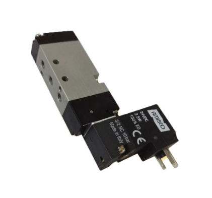 SHAKO Válvula solenoide PU521B-M5-D