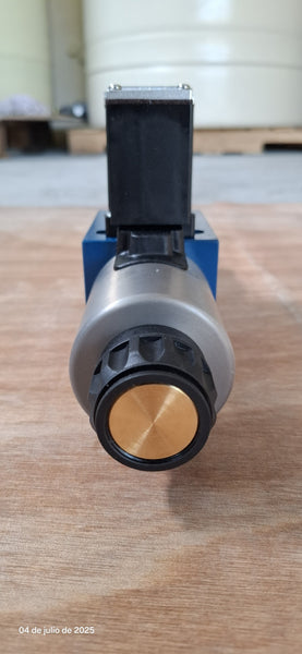 Rexroth PROPORTIONAL DIRECTIONAL VALVE 4WREE10V75-2X/G24K31/A1V