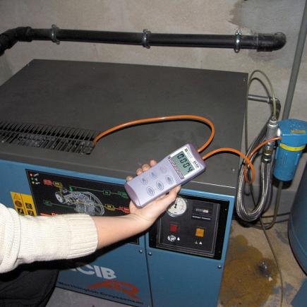 CHAUVIN ARNOUX P01184101 - C.A 850 7-bar digital manometer