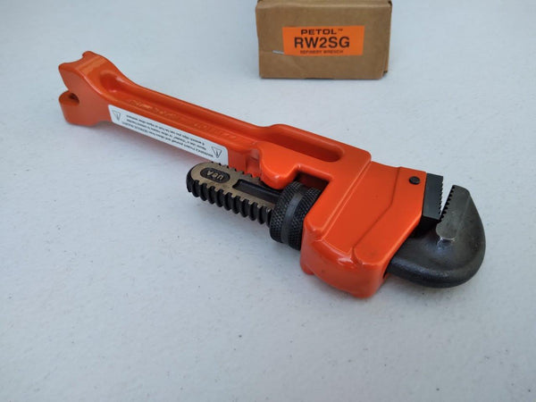 GEARENCH TITAN REFINERY WRENCH LLAVE DE REFINERIA