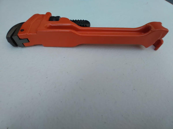 GEARENCH TITAN REFINERY WRENCH LLAVE DE REFINERIA