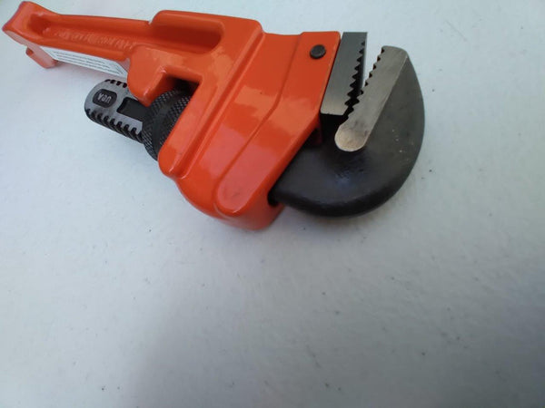 GEARENCH TITAN REFINERY WRENCH LLAVE DE REFINERIA