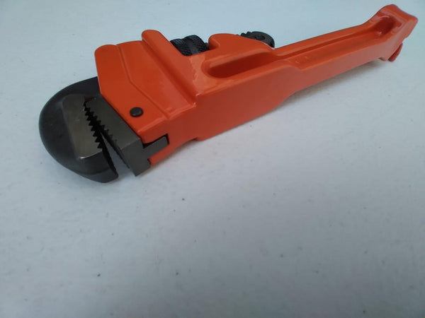 GEARENCH TITAN REFINERY WRENCH LLAVE DE REFINERIA
